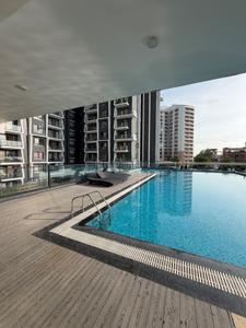 Swimming Pool Image of 2285 Sq.ft 3.5 BHK Apartment / Flat for sale in 1OAK NATURA, Sushant Golf City Lucknow for Rs. 22500000