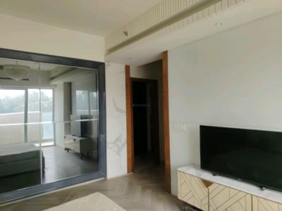 Bedroom Image of 2200 Sq.ft 3 BHK Apartment / Flat for sale in Emaar MGF The Palm Drive, Sector 66 Gurgaon for Rs. 43500000