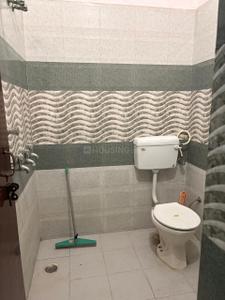Bathroom Image of 1500 Sq.ft 2 BHK Duplex for rent in C.B.Ganj Bareilly for Rs. 15000