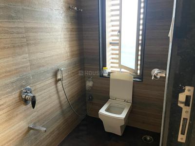 Bathroom Image of 1476 Sq.ft 3 BHK Apartment / Flat for rent in Anandvalli Nashik for Rs. 25000