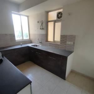 Kitchen Image of 2250 Sq.ft 4.5 BHK Apartment / Flat for sale in Sare Crescent Green Parc, Sector 92 Gurgaon for Rs. 19500000