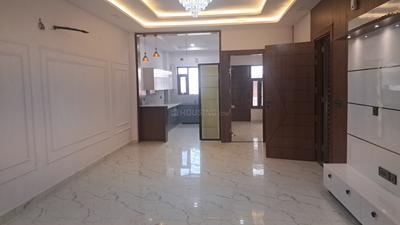 Shri Puri Kohinoor And Honour Homes Living Room 1