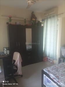 2 BHK Unfurnished Flat