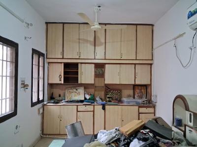Living Room Image of 1000 Sq.ft 2 BHK Apartment / Flat for sale in Paschim Vihar New Delhi for Rs. 12000000