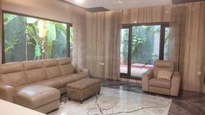 Hall Image of 6000 Sq.ft 5 BHK Independent House for sale in Uthandi Chennai for Rs. 160000000