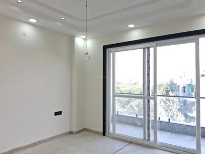 Bedroom Image of 2300 Sq.ft 4 BHK Builder Floor for sale in Aman Spring Valley Floors, Rohini Extension New Delhi for Rs. 44500000