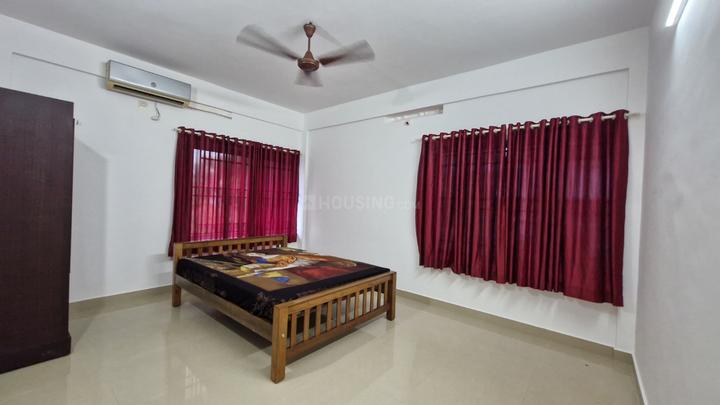 Black and white Enclave Bedroom 1