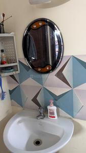 Bathroom Image of 1370 Sq.ft 2.5 BHK Apartment / Flat for rent in Sumukha Serenity, Bommanahalli Bengaluru for Rs. 35000