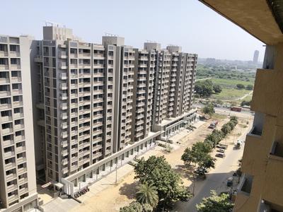 Living Room Image of 1484 Sq.ft 3 BHK Apartment / Flat for sale in Avirat Silver Brook, Shilaj Ahmedabad for Rs. 7500000