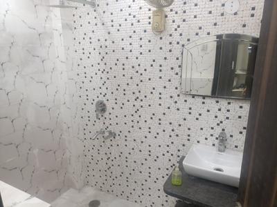 Image of 1720 Sq.ft 3 BHK Builder Floor for sale in Preet Vihar, New Delhi for Rs. 32500000