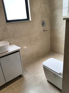 Common Bathroom Image of 2590 Sq.ft 3.5 BHK Apartment / Flat for sale in Pioneer Presidia, Sector 62 Gurgaon for Rs. 66000000