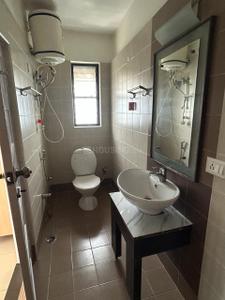 Bathroom Image of 1500 Sq.ft 2 BHK Apartment / Flat for rent in Vasanth Nagar Bengaluru for Rs. 80000