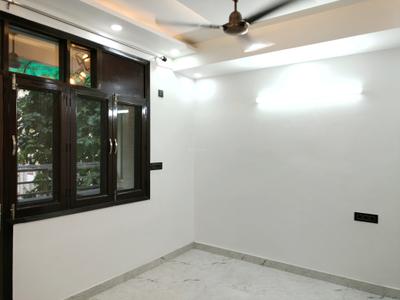 Bedroom Image of 2200 Sq.ft 4 BHK Apartment / Flat for sale in CGHS Guru Apartments, Sector 6 Dwarka New Delhi for Rs. 36300000