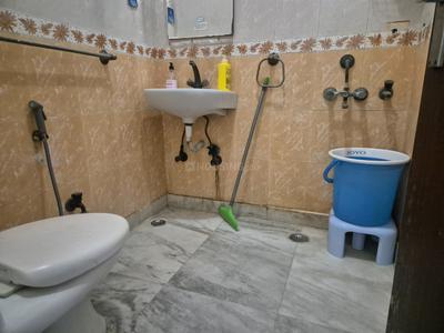 Image of 2200 Sq.ft 2 BHK Independent House for rent in Sector 40, Noida for Rs. 40000