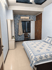Bedroom Image of 1100 Sq.ft 3 BHK Apartment / Flat for rent in Dadar East Mumbai for Rs. 70000