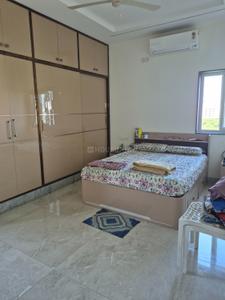 Bedroom Image of 2600 Sq.ft 3 BHK Apartment / Flat for rent in Manchirevula Hyderabad for Rs. 60000