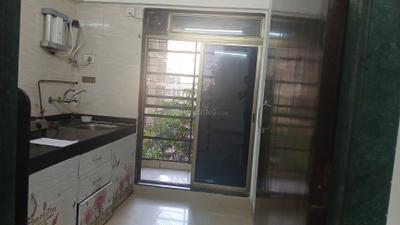 Kitchen Image of 550 Sq.ft 1 BHK Apartment / Flat for rent in Agripada Mumbai for Rs. 44000