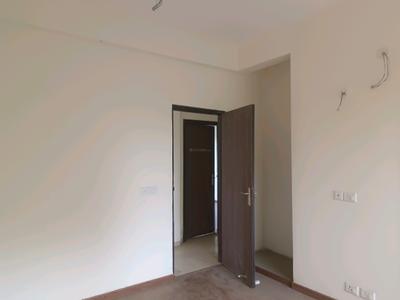 Bedroom Image of 2906 Sq.ft 3 BHK Apartment / Flat for sale in BPTP Amstoria , Sector 102 Gurgaon for Rs. 27500000