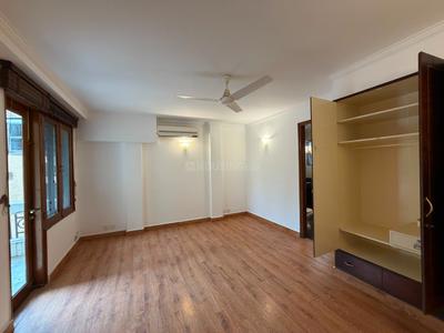 Bedroom Image of 3600 Sq.ft 4 BHK Builder Floor for rent in Vasant Vihar New Delhi for Rs. 250000