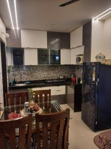 Kitchen Image of 800 Sq.ft 1 BHK Apartment / Flat for rent in Leela Garden Housing, Kalyani Nagar Pune for Rs. 40000