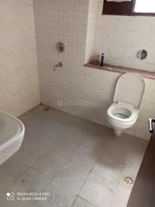 Common Bathroom Image of 3500 Sq.ft 6 BHK Villa for rent in Chargawa Gorakhpur for Rs. 18000