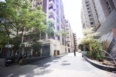 Image of 1872 Sq.ft 3 BHK Apartment / Flat for sale in Naranpura, Ahmedabad for Rs. 15100000