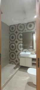 Bathroom Image of 2000 Sq.ft 3.5 BHK Apartment / Flat for rent in DDA Vasant Kunj, Vasant Kunj New Delhi for Rs. 100000
