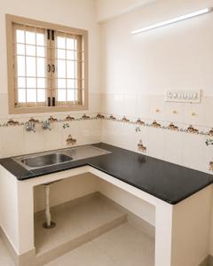 Kitchen Image of 900 Sq.ft 2 BHK Apartment / Flat for rent in Chinna Chokkikulam Madurai for Rs. 17000
