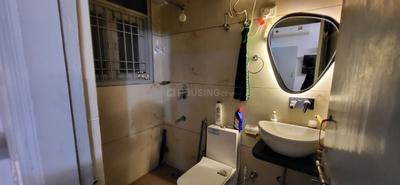 Bathroom Image of 1450 Sq.ft 3 BHK Apartment / Flat for sale in Green View Apartment, Mandi New Delhi for Rs. 5300000