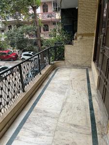 Balcony Image of 1600 Sq.ft 2 BHK Builder Floor for rent in Sector 17 Gurgaon for Rs. 35000