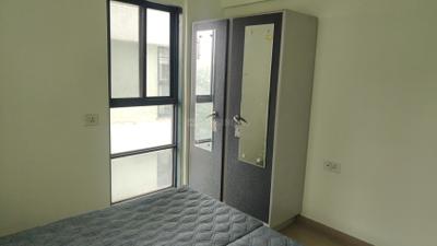 Bedroom Image of 925 Sq.ft 2 BHK Apartment / Flat for rent in Magarpatta City Iris, Magarpatta City Pune for Rs. 38000
