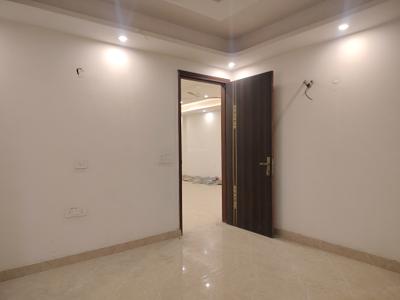 Bedroom Image of 1800 Sq.ft 4 BHK Builder Floor for rent in Freedom Fighters Enclave New Delhi for Rs. 65000