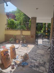 Image of 1200 Sq.ft 2 BHK Apartment / Flat for rent in DDA Flats Munirka, Munirka, New Delhi for Rs. 50000