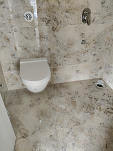 Common Bathroom Image of 500 Sq.ft 1 BHK Apartment / Flat for rent in Shraddha Vardaan Plaza, Bhandup West Mumbai for Rs. 31000