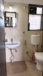 Global Meadows Bathroom Two 4