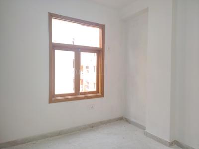 Bedroom Image of 650 Sq.ft 2 BHK Apartment / Flat for sale in Sangam Vihar New Delhi for Rs. 3700000