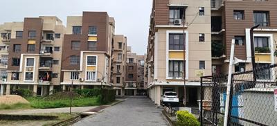 Image of 973 Sq.ft 2 BHK Apartment / Flat for sale in Orchard Estate, Madhyamgram, Kolkata for Rs. 4300000