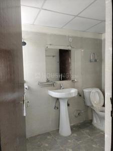 Bathroom Image of 1001 Sq.ft 2.5 BHK Apartment / Flat for rent in Amrapali Centurian Park, Noida Extension Greater Noida for Rs. 19000