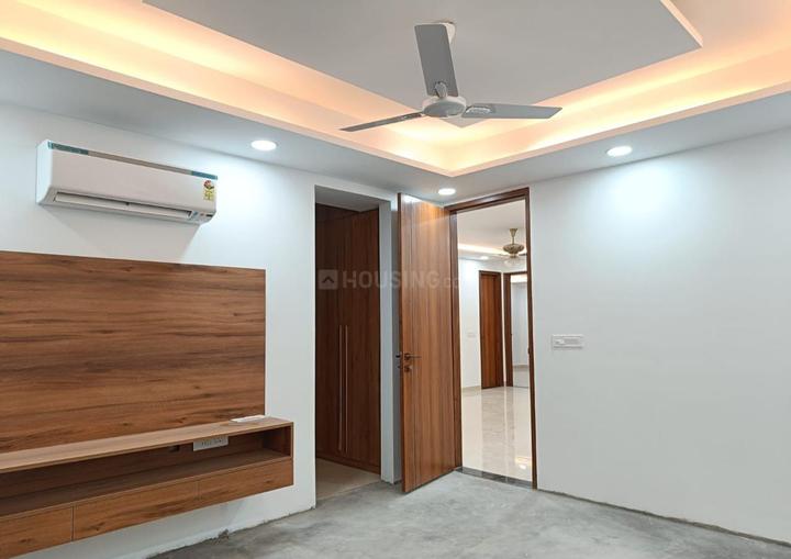 Intelligentsia Apartment Main Image 1