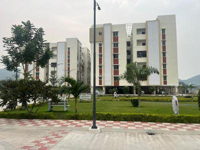 Image of 1780 Sq.ft 3 BHK Apartment / Flat for sale in Samhita Splendid Homes, Tadepalli, Vijayawada for Rs. 9000000