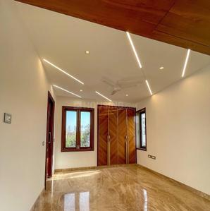 Bedroom Image of 3599 Sq.ft 4 BHK Penthouse for sale in Ashok Vihar New Delhi for Rs. 50000000