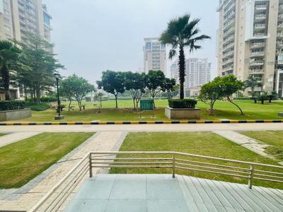 Image of 1720 Sq.ft 3 BHK Apartment / Flat for sale in Emaar Palm Gardens, Sector 83, Gurgaon for Rs. 22000000