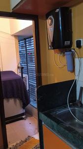 Kitchen Image of 900 Sq.ft 2 BHK Apartment / Flat for rent in Adani Pratham Phase 2, Vaishno Devi Circle Ahmedabad for Rs. 28000