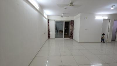 Living Room Image of 1980 Sq.ft 3 BHK Apartment / Flat for rent in Pacifica Reflections, Vaishno Devi Circle Ahmedabad for Rs. 33000