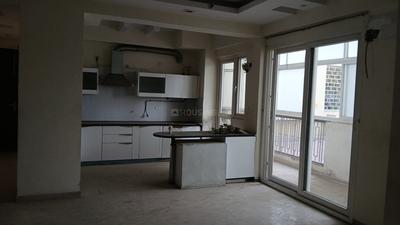 Kitchen Image of 3000 Sq.ft 4 BHK Apartment / Flat for sale in Prateek Stylome, Sector 45 Noida for Rs. 55000000
