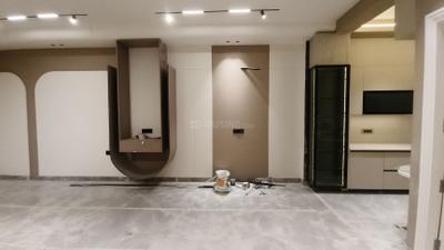 Image of 2200 Sq.ft 4 BHK Builder Floor for sale in Kaushambi, Ghaziabad for Rs. 32000000