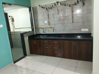 Kitchen Image of 760 Sq.ft 3 BHK Apartment / Flat for rent in Sunbuildcon Suryansh Sanidhya Shivalaya, Sarkhej Ahmedabad for Rs. 22000