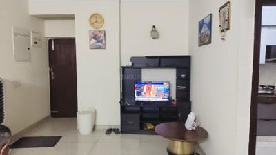 Living Room Image of 911 Sq.ft 2 BHK Apartment / Flat for rent in CGEWHO Kendriya Vihar, Phi II Greater Noida for Rs. 28000