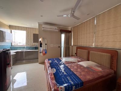 Bedroom Image of 650 Sq.ft 1 BHK Builder Floor for rent in Sector 42 Gurgaon for Rs. 50000
