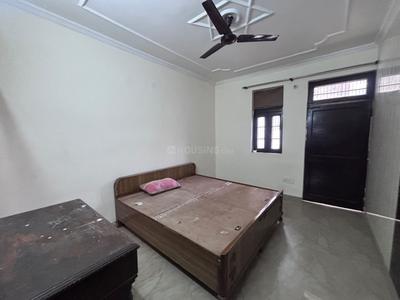 Bedroom Image of 2000 Sq.ft 3 BHK Builder Floor for rent in Sector 16 Faridabad for Rs. 30000